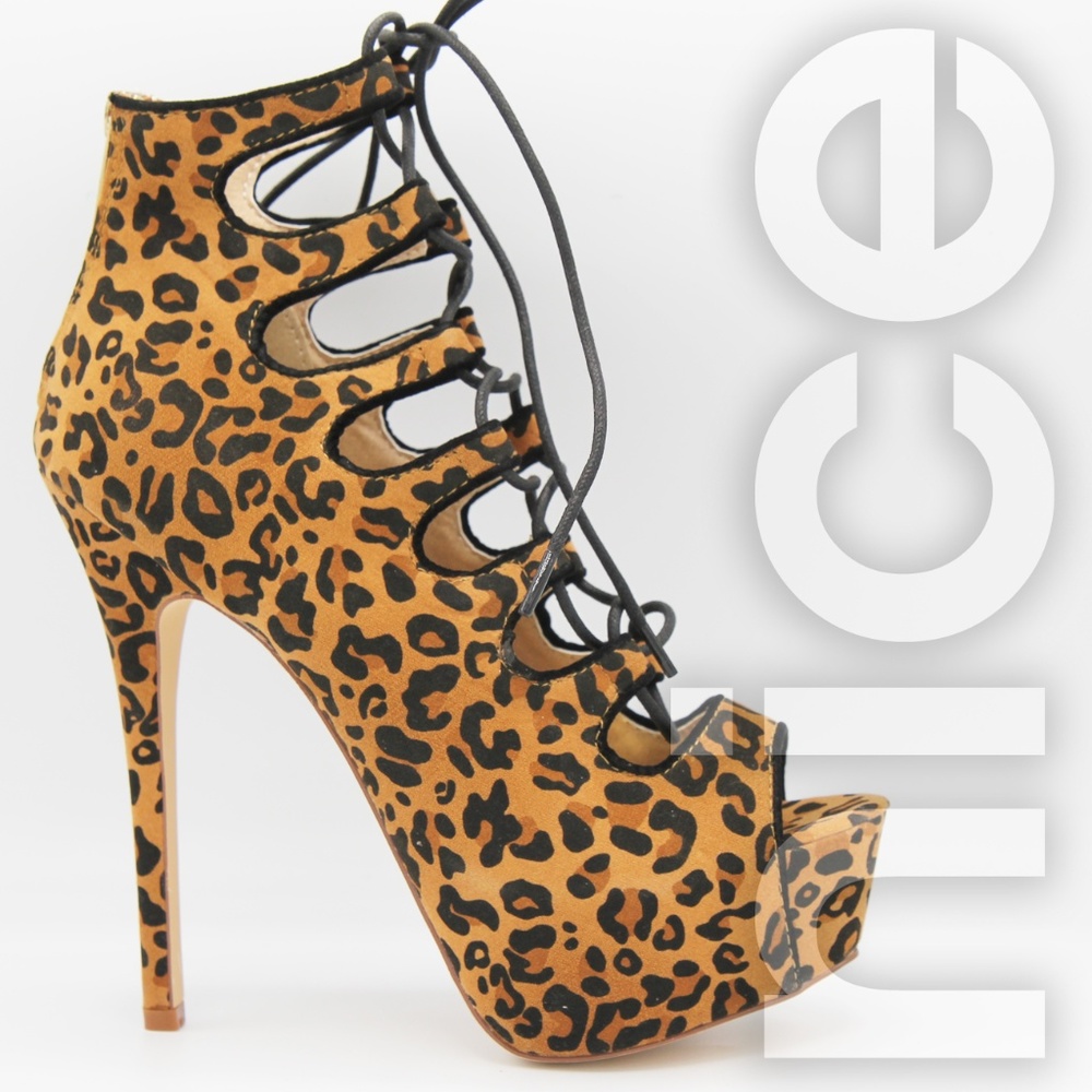 LILIANA DIVA-3 HEELS